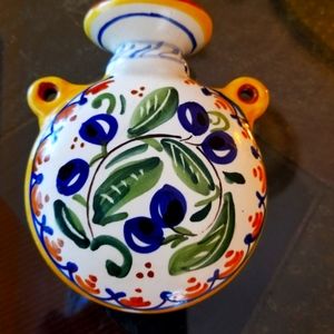 Fratelli Mari Deruta hanging vase